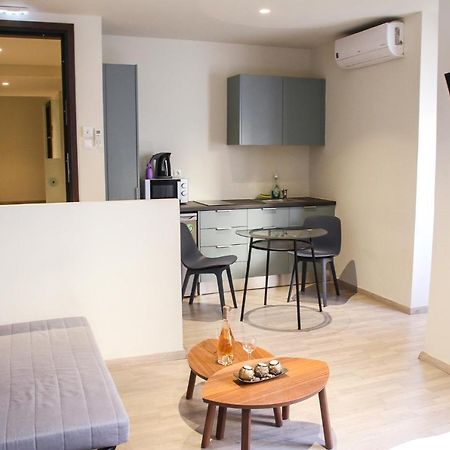 Pallados Suites Ateny Zewnętrze zdjęcie