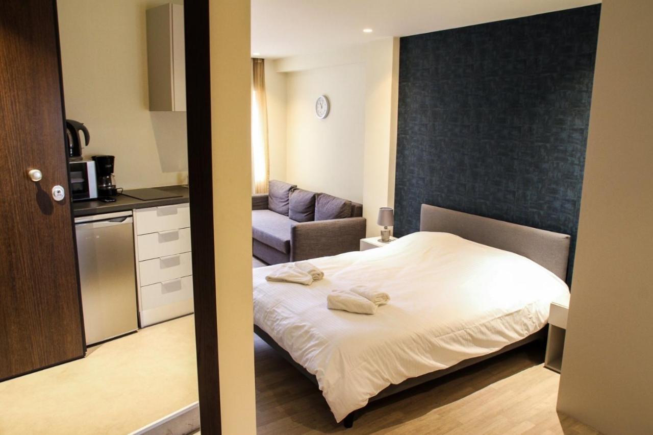 Pallados Suites Ateny Zewnętrze zdjęcie