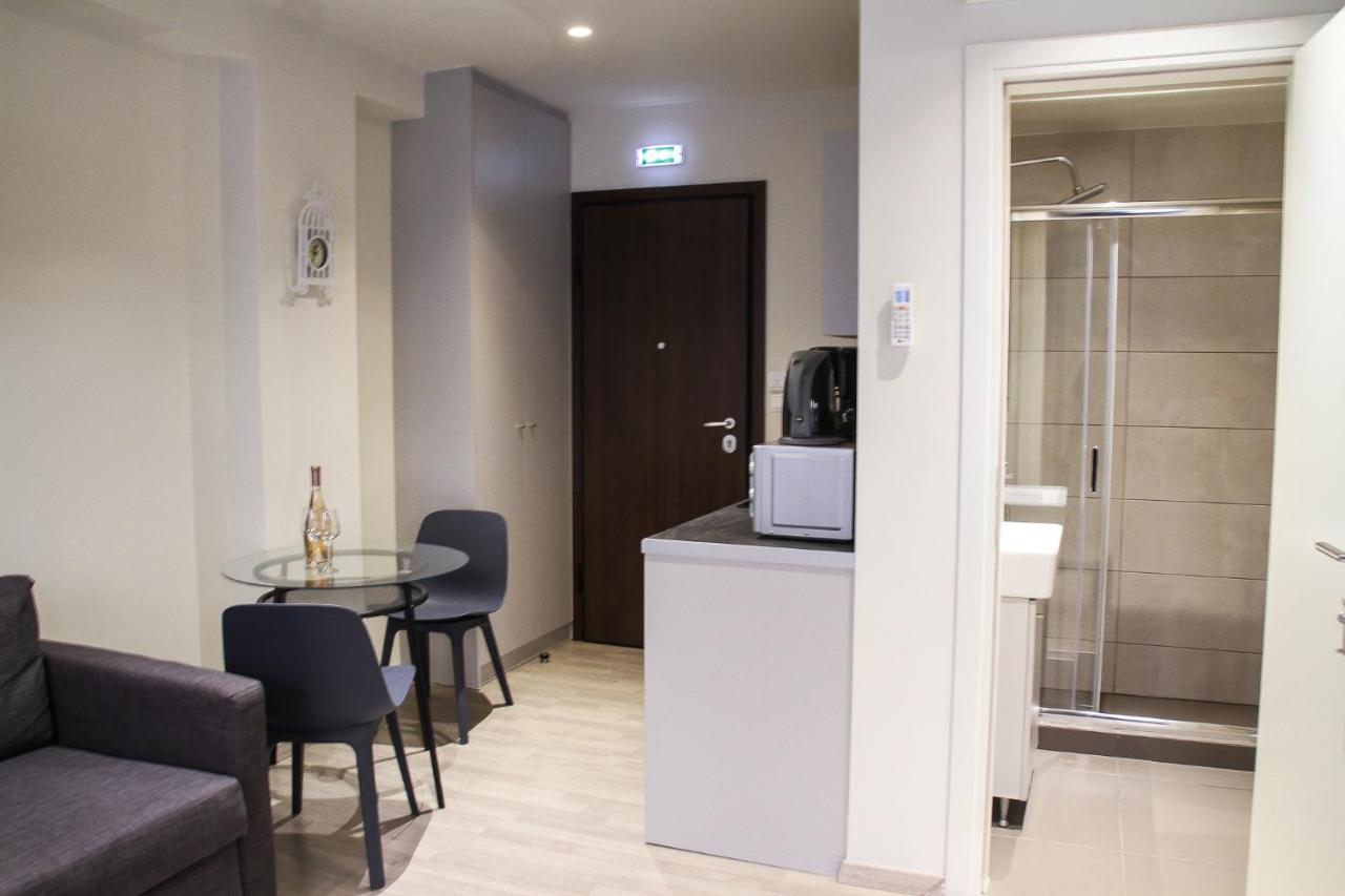 Pallados Suites Ateny Zewnętrze zdjęcie