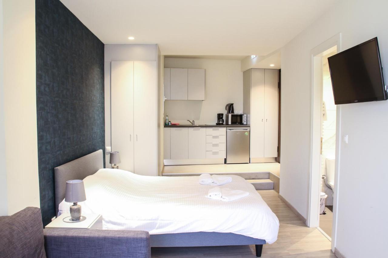 Pallados Suites Ateny Zewnętrze zdjęcie