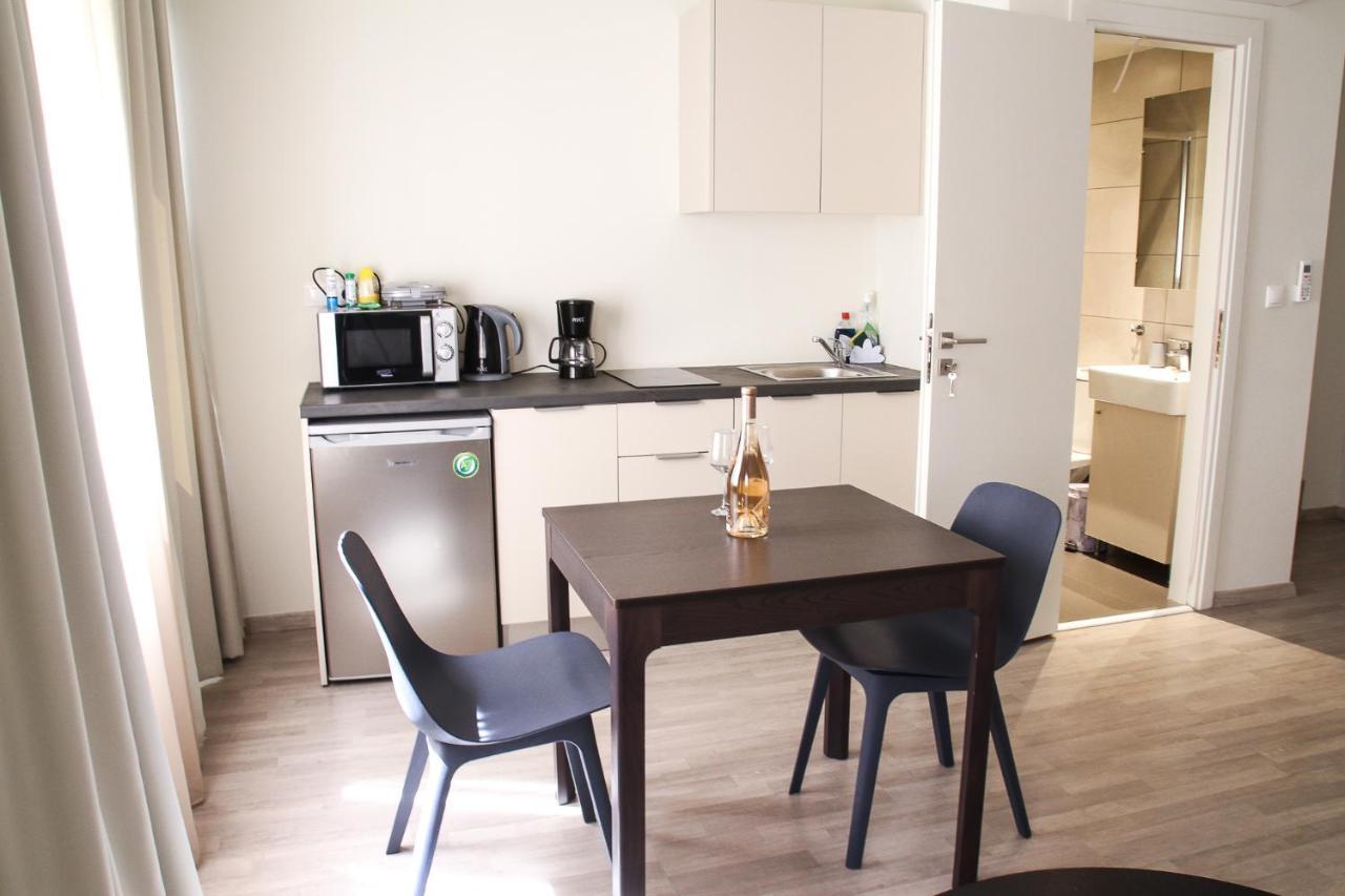Pallados Suites Ateny Zewnętrze zdjęcie
