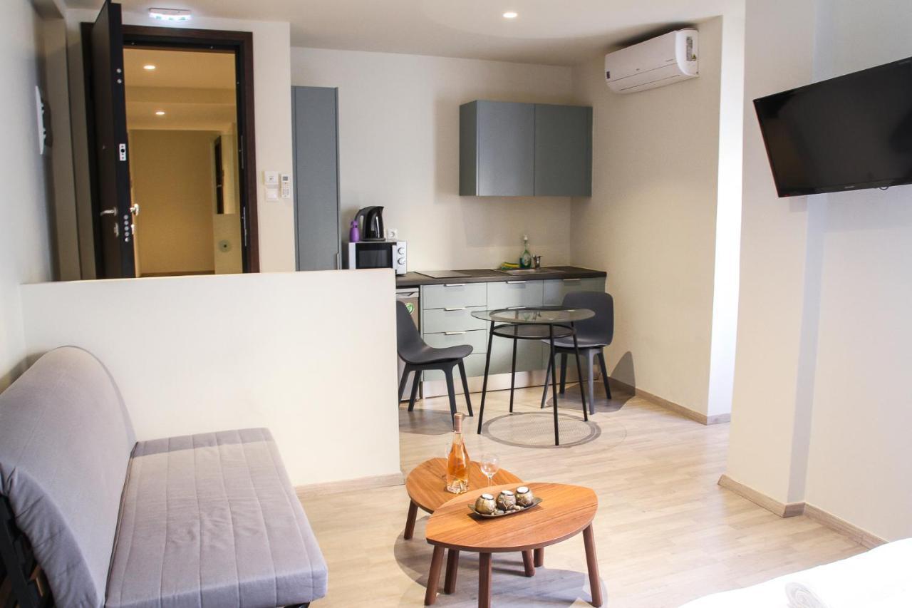 Pallados Suites Ateny Zewnętrze zdjęcie