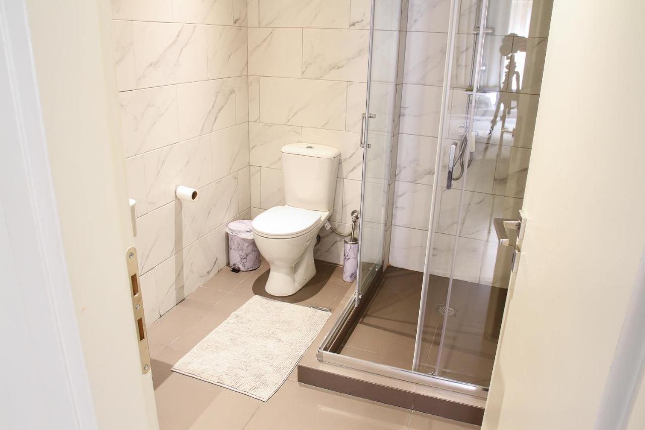Pallados Suites Ateny Zewnętrze zdjęcie